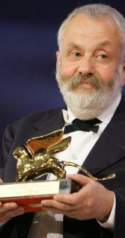 Mike Leigh