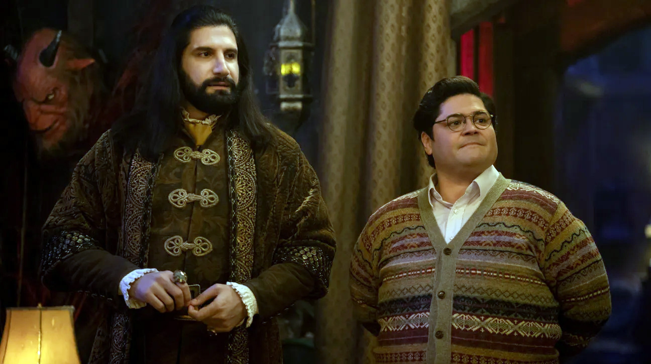 Guillén (dcha), en  "Lo que hacemos en las sombras / What We Do In The Shadows"