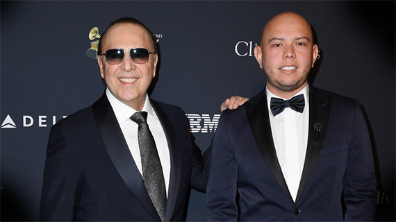 Tommy Mottola y Lex Borrero