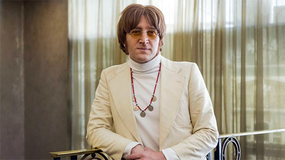 Javier Parisi es un increíblemente fiel John Lennon (AFV)