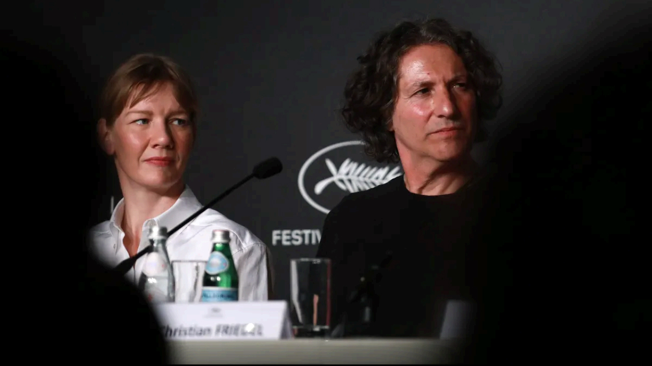 Sandra Hüller y Jonathan Glazer (Festival de Cannes)