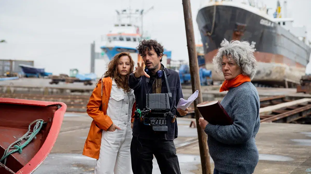 Patiño, en el rodaje de "Ariel"