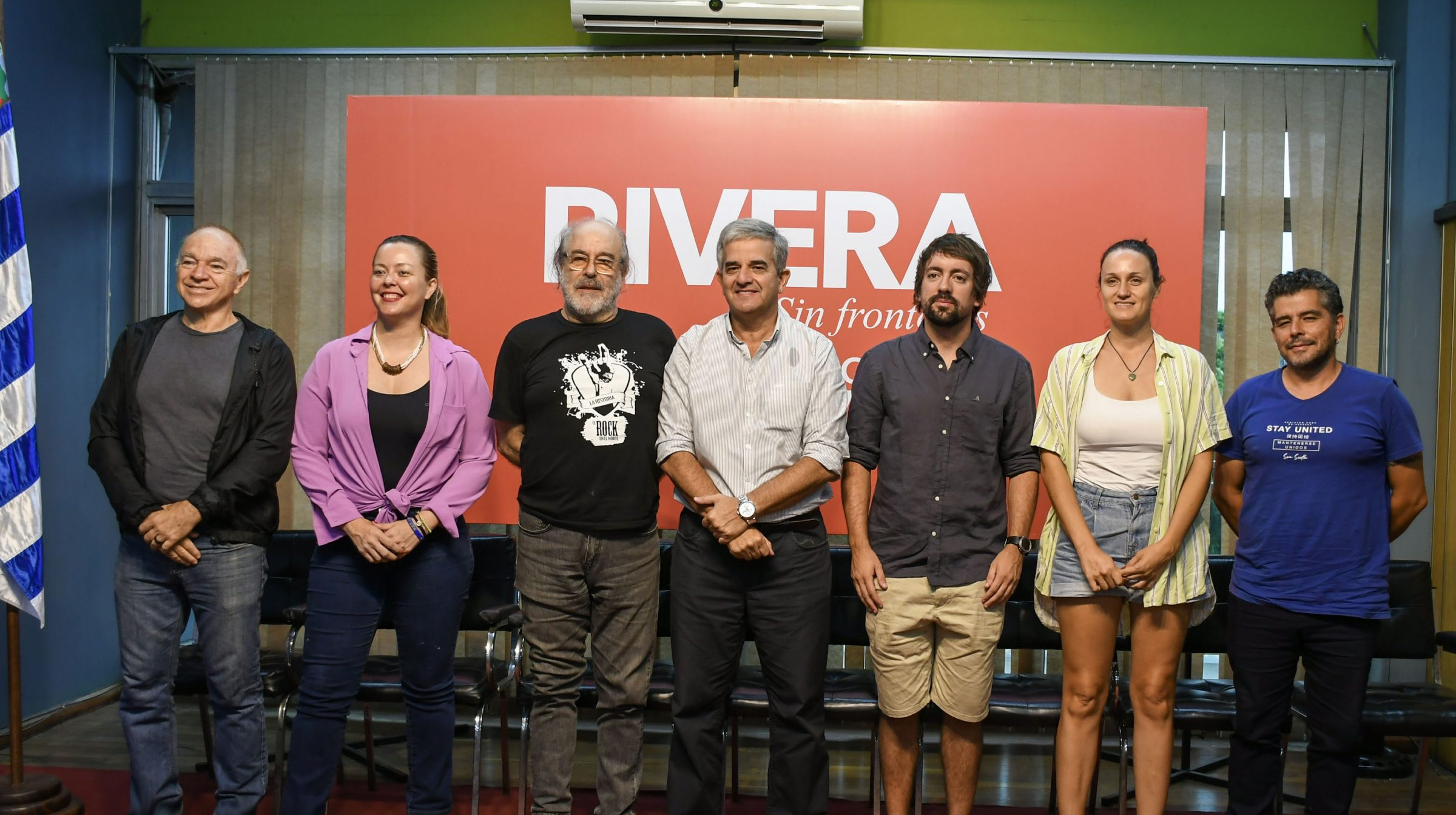 Autoridades de Rivera colaboran en producción de "Blanca y sus universos"