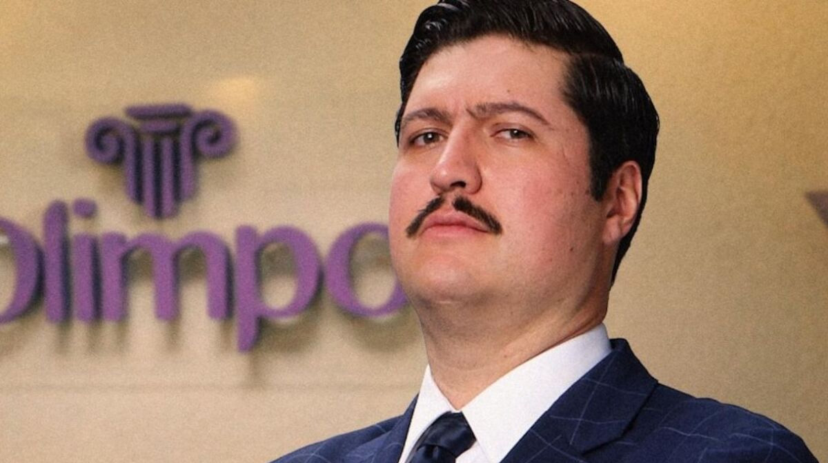 Bonilla, caracterizado como "El Jefe" Bonilla, caracterizado como "El Jefe"