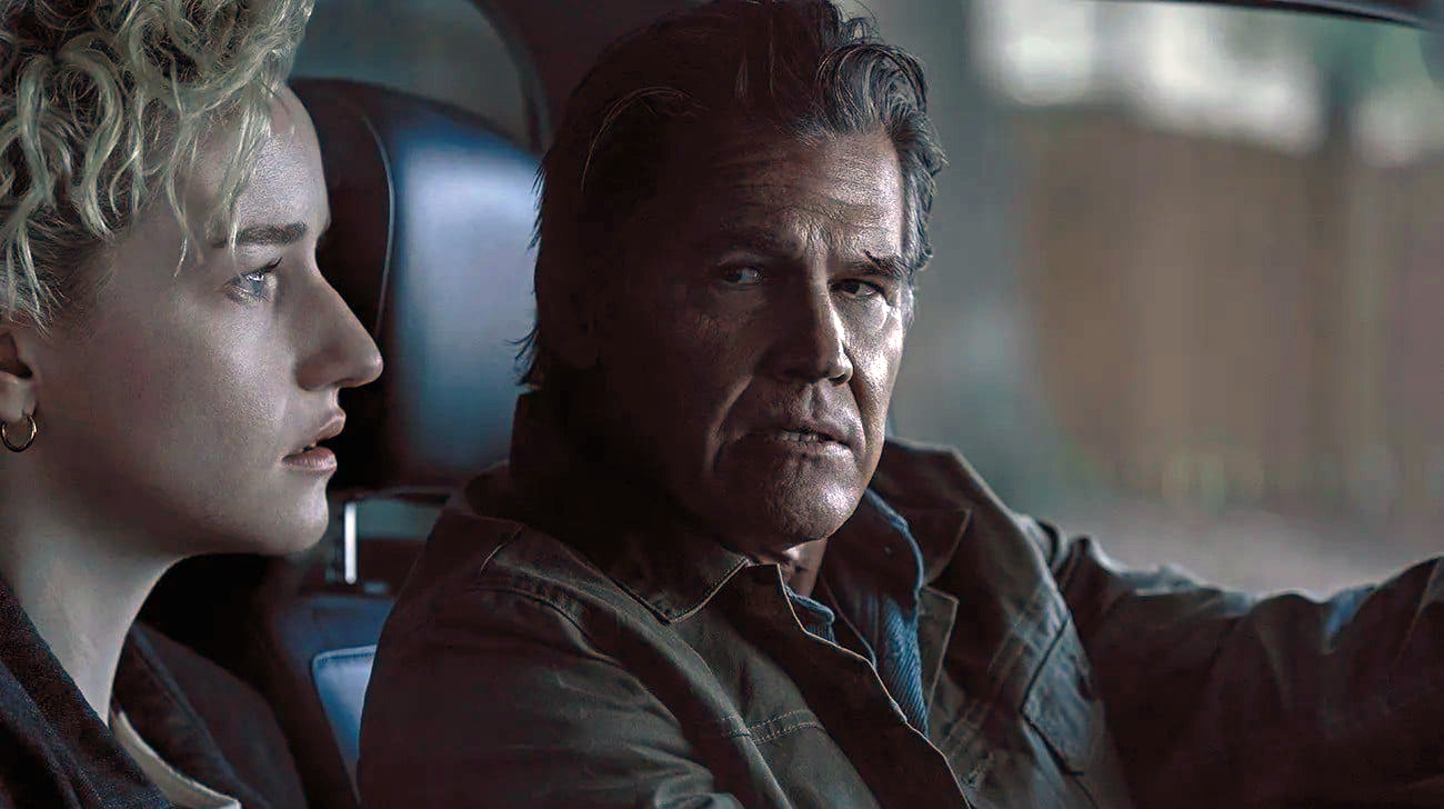Garner y Brolin, en "Weapons" Garner y Brolin, en "Weapons"
