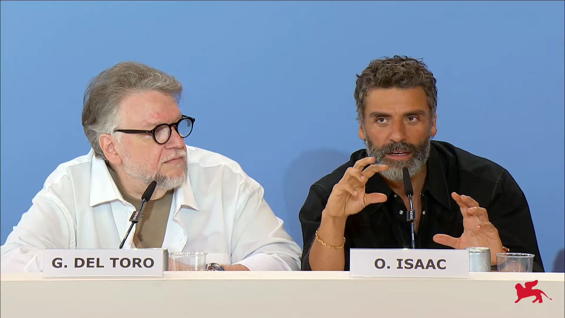 Guillermo del Toro y Oscar Isaac Guillermo del Toro y Oscar Isaac