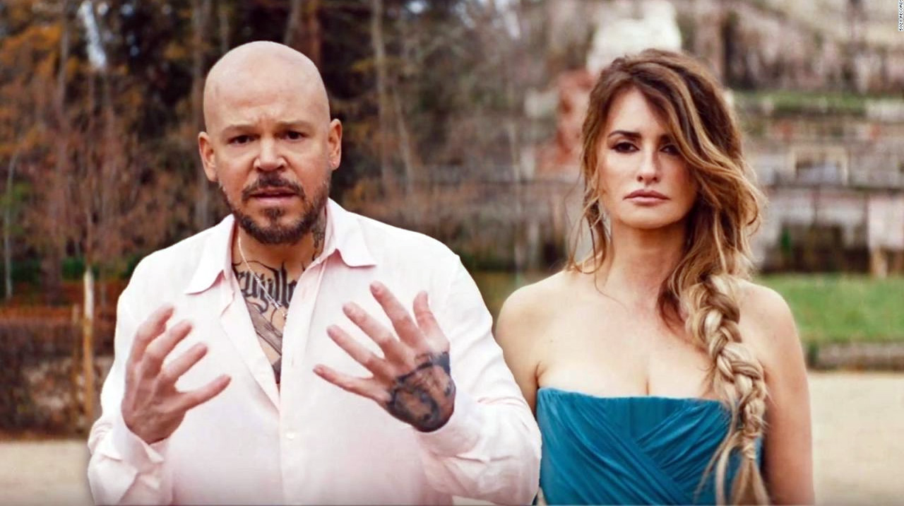 Residente, con Penélope Cruz, en "313"