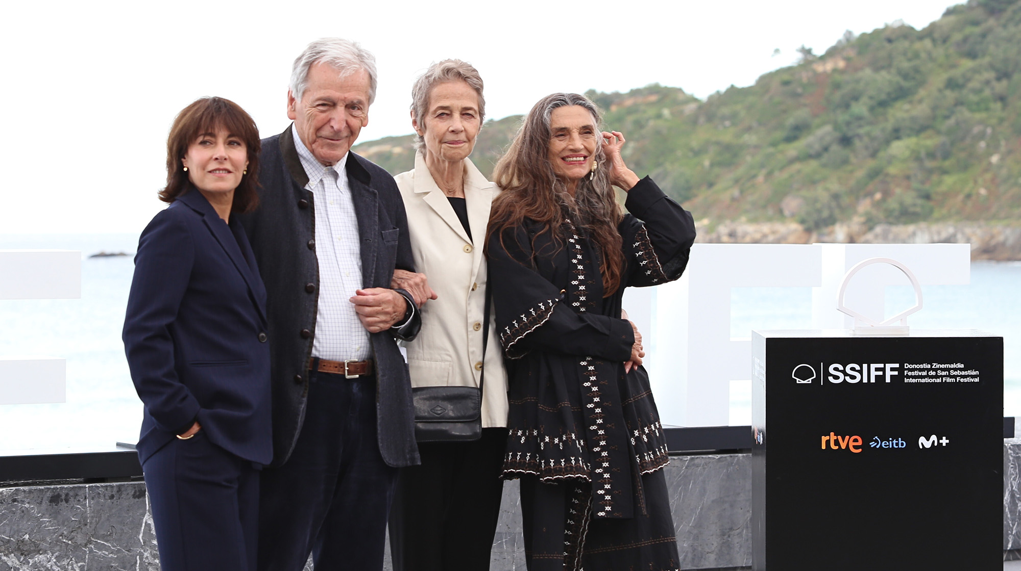 Costa Gavras y sus actrices (ASG)