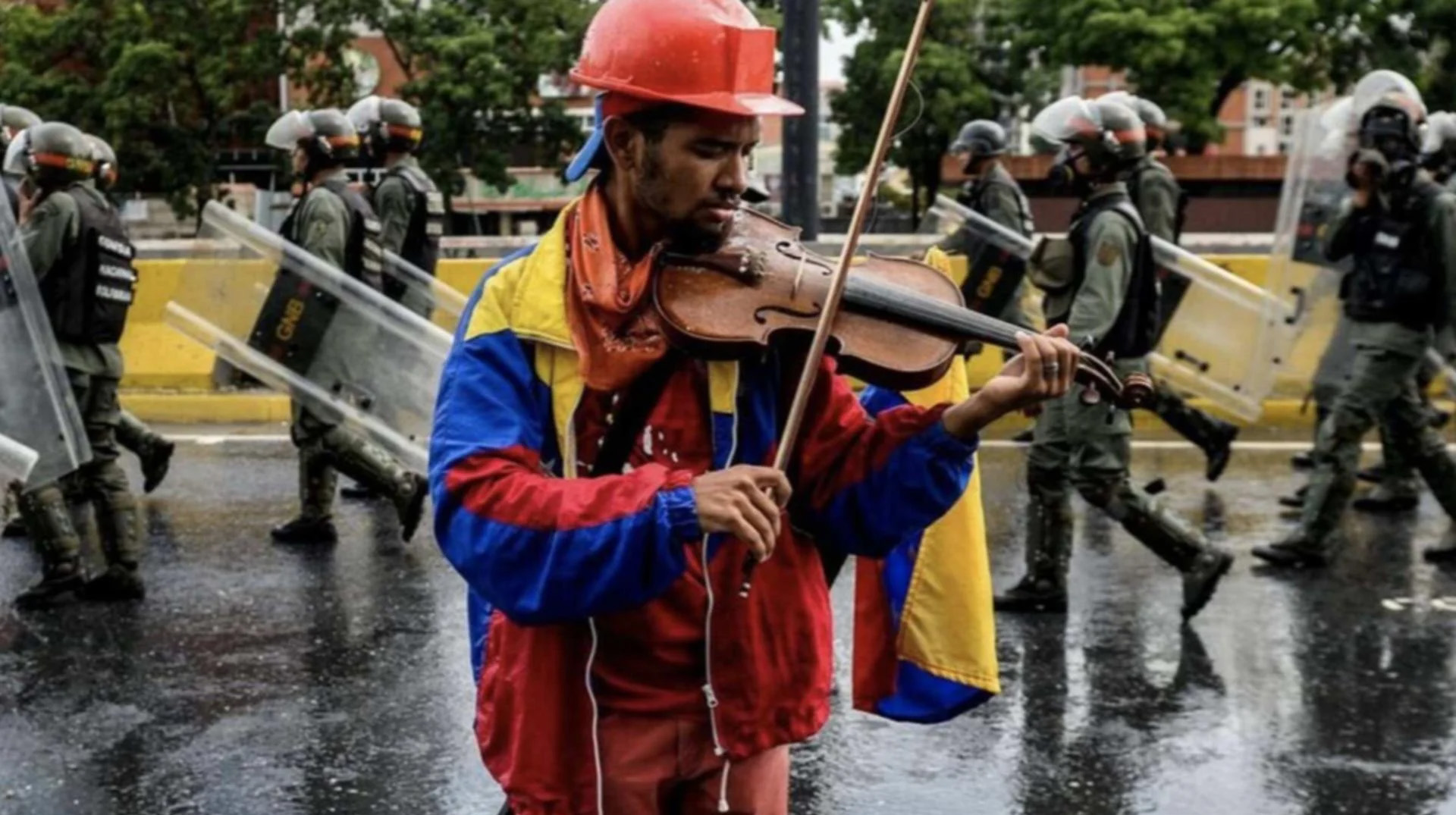 "Niños de Las Brisas"