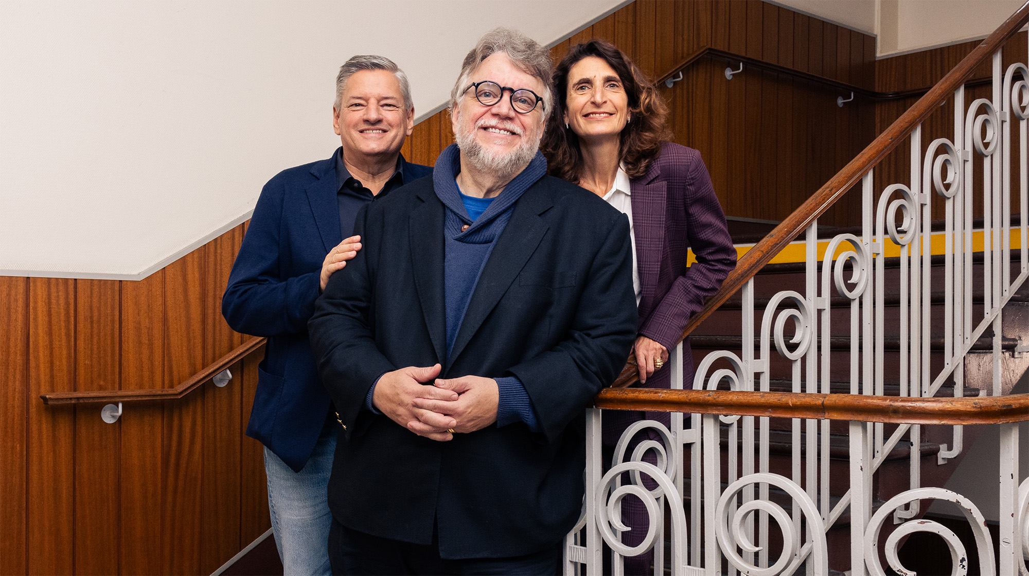 Sarandos, Del Toro y la directora de la escuela Gobelins Sarandos, Del Toro y la directora de la escuela Gobelins