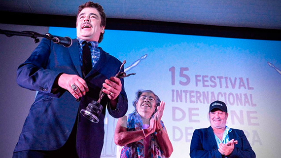 Benicio del Toro recibió Premio de Honor
