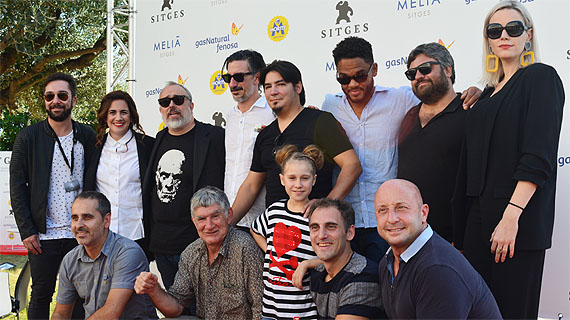 El amplio equipo de "Errementari" en Sitges (NT)