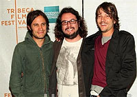 Cruz, entre Gael y Diego (G.I.)