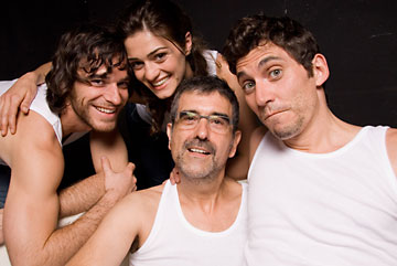 De izq. a dcha.: Alfonso Bassave, Olivia Molina, Joaquín Oristrell y Paco León