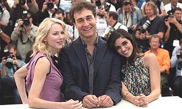 Liman, entre Naomi Watts y Liraz Charhi