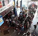 Largas filas en los cines chilenos este martes (La Cuarta)
