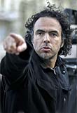 Alejandro González Iñárritu, en el rodaje de 'Biutiful'