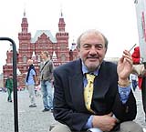 Jesús Bonilla, filmando en la Plaza Roja de Moscú
